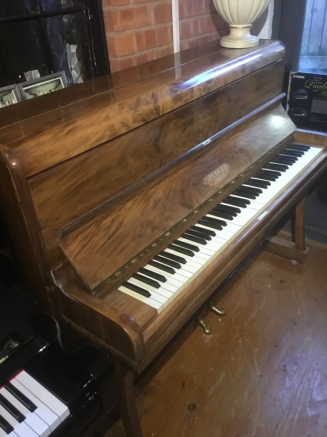 Spencer Compact model